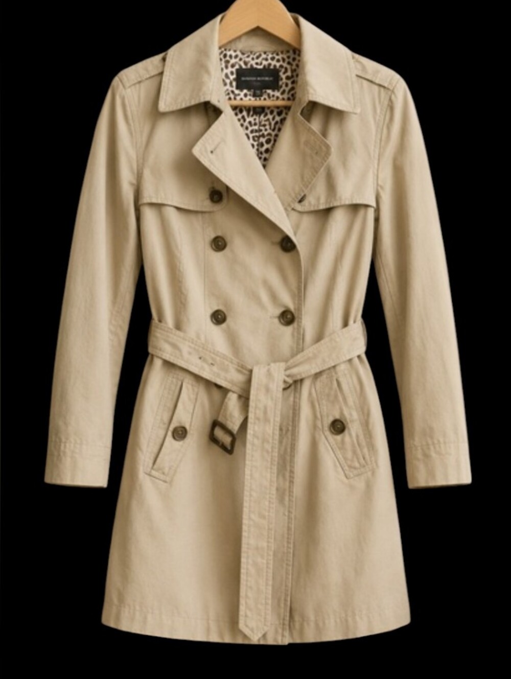 Banana Republic Women's Classic Trench Coat in Light Beige